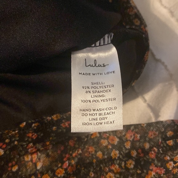 Lulus Trends with the Best Black Floral Print Ruched Mesh Crop Top size small - Picture 6 of 8